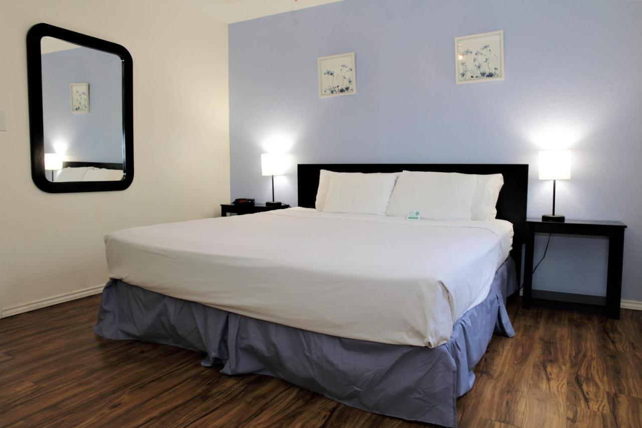 Victoria Palms Inn And Suites Donna Extérieur photo